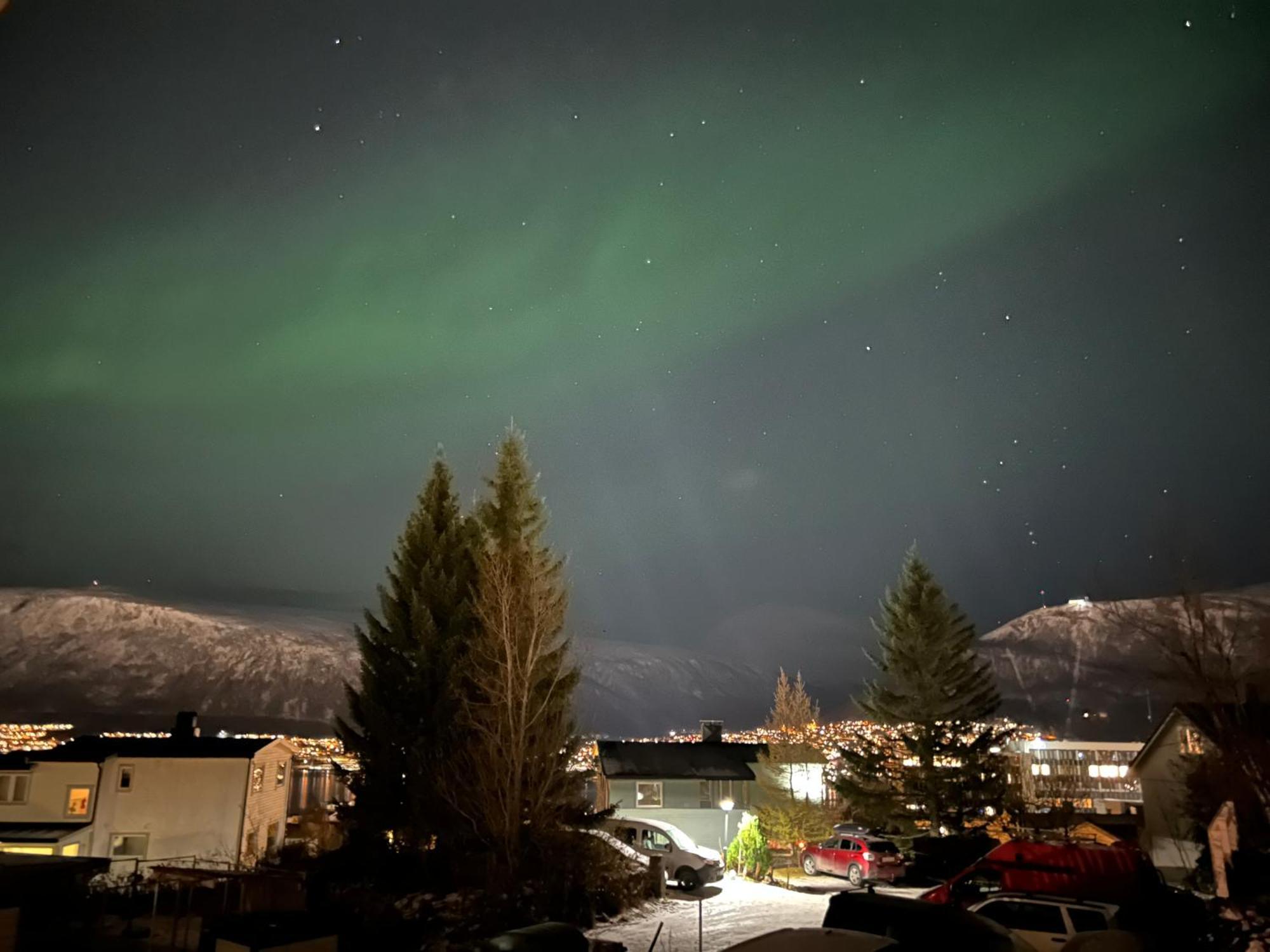 Arctic 3 Room Apartment - Aurora View - Free Parking Tromso Ngoại thất bức ảnh